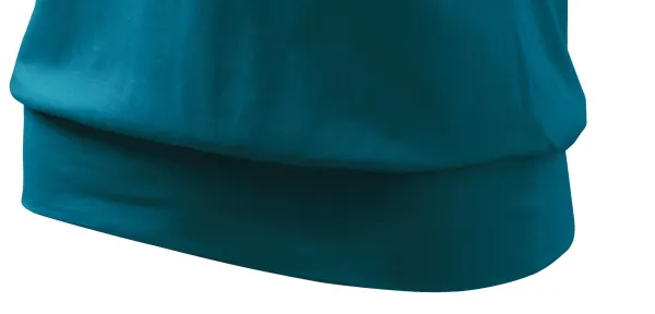 Női divatos póló - Az ing széles alsó szegélye