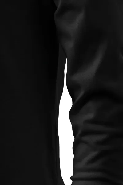 Gyermek hosszú ujjú póló - Oldalsó varrással vágjuk