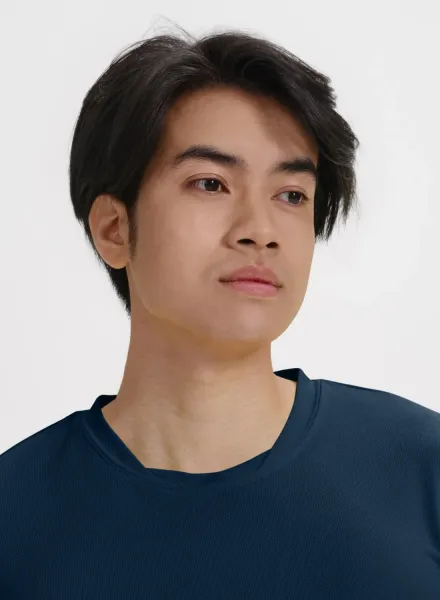 Aszimmetrikus nyakkivágású póló - Érdekes aszimmetrikus gallér