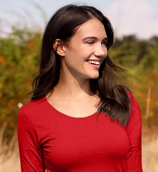 Hosszú ujjú női póló - Mélyebb kerek nyakkivágás