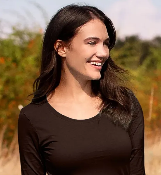 Hosszú ujjú női póló - Mélyebb kerek nyakkivágás