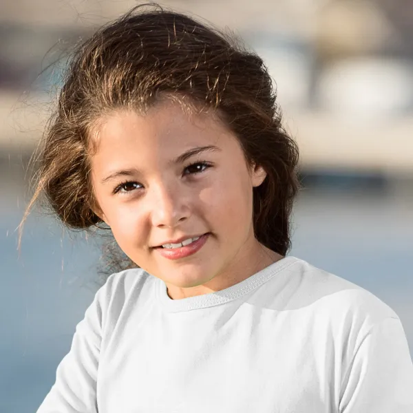 Gyermek hosszú ujjú póló - Klasszikus kerek nyakkivágás